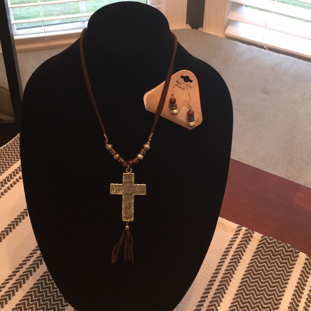 Cross necklace with matching beaded earrings